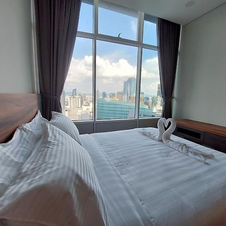 Sky Suites With Klcc Twin Tower View By Irent365 Kuala Lumpur Cameră foto